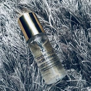 YSL Touché Eclat Blur Primer